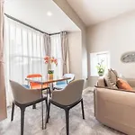 The Old Stamp House Retreat- Three En-suite Bedrooms Village Location * Ambleside