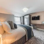 Appartement The Old Stamp House Retreat- Three En-suite Bedrooms Village Location