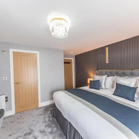 Appartement The Old Stamp House Retreat- Three En-suite Bedrooms Village Location *