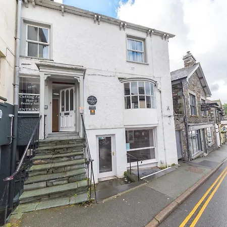 The Old Stamp House Retreat - Three En-Suite Bedrooms With Parking Apartamento *